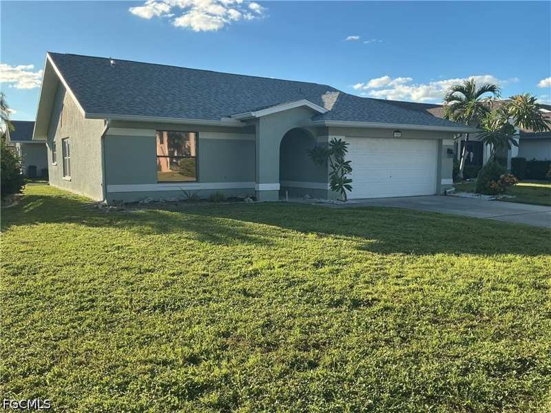 2 bedroom SingleFamilyResidence at 13262 Radcliffe Dr, Villas One, Fort Myers — photo 1