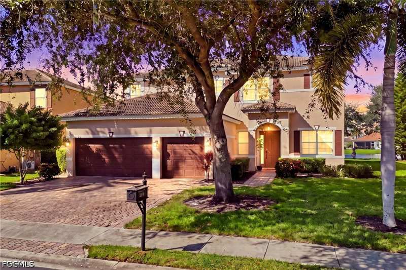 4 bedroom SingleFamilyResidence at 3028 Lake Butler Ct, Coral Lakes, Cape Coral — photo 1