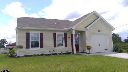 3 bedroom SingleFamilyResidence at 3305 25th St SW, Lehigh Acres, Lehigh Acres — photo 1