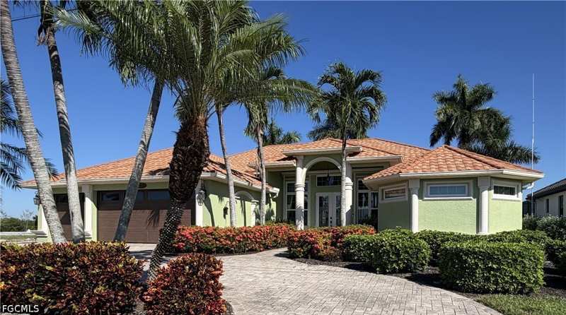 4 bedroom SingleFamilyResidence at 2917 SW 26th St, Cape Coral, Cape Coral — photo 1