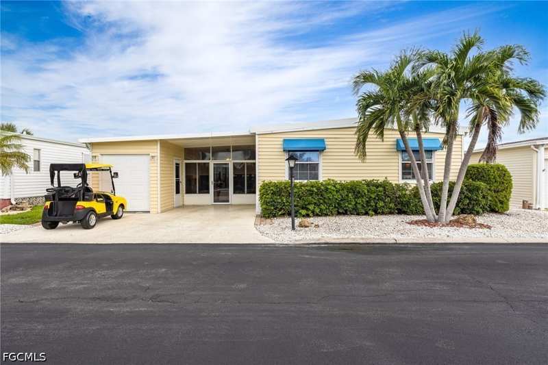 2 bedroom ManufacturedHome at 277 Boros Dr, Six Lakes Country Club, North Fort Myers — photo 1