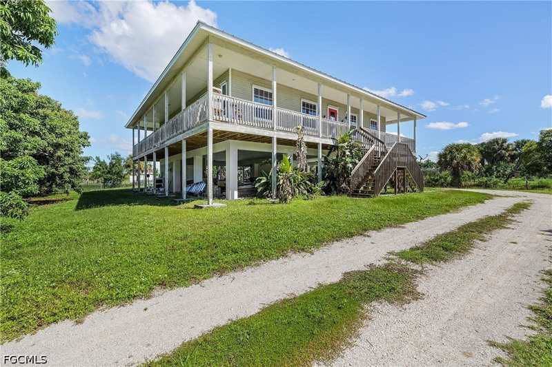 3 bedroom SingleFamilyResidence at 13260 Morningstar Ln, Pine Island, Bokeelia — photo 1