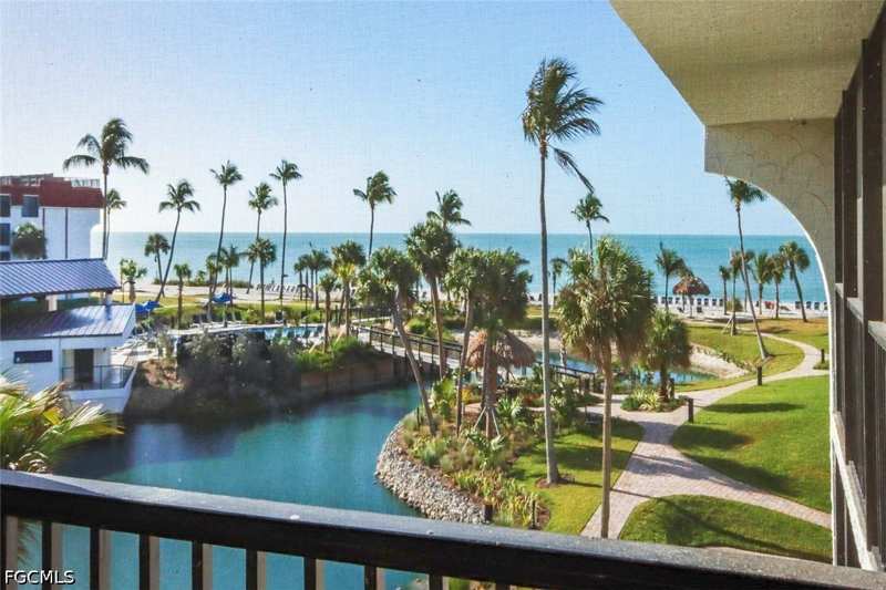 2 bedroom Condominium at 2445 W Gulf Dr 35B, Pointe Santo De Sanibel Condo, Sanibel — photo 1