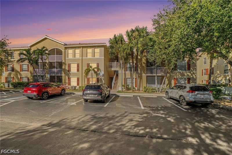 3 bedroom Condominium at 4127 Residence Dr 415, The Residence, Fort Myers — photo 1