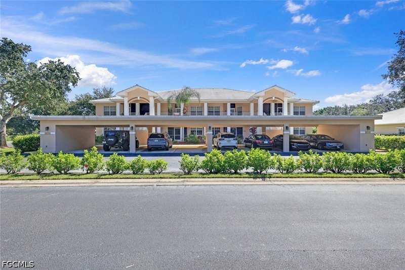 3 bedroom Condominium at 14211 Patty Berg Dr 101, Cypress Lake Country Club, Fort Myers — photo 1