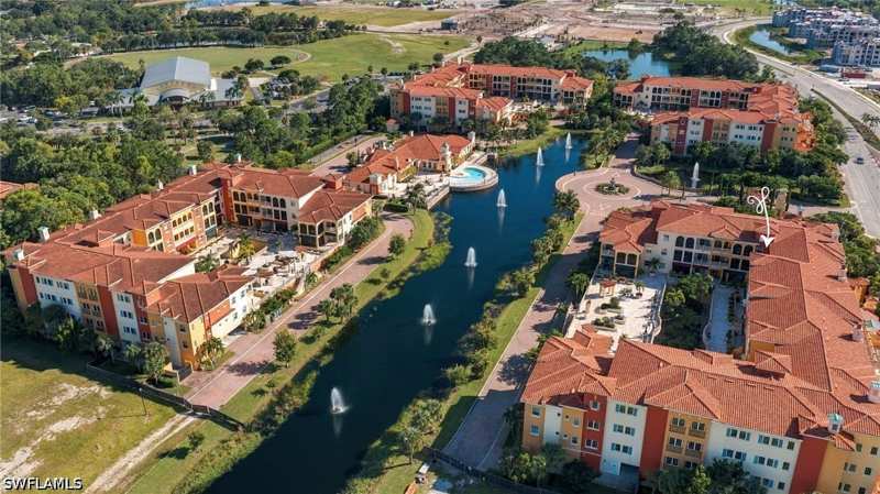 3 bedroom Condominium at 21530 Strada Nuova Cir 407, Genova, Estero — photo 1