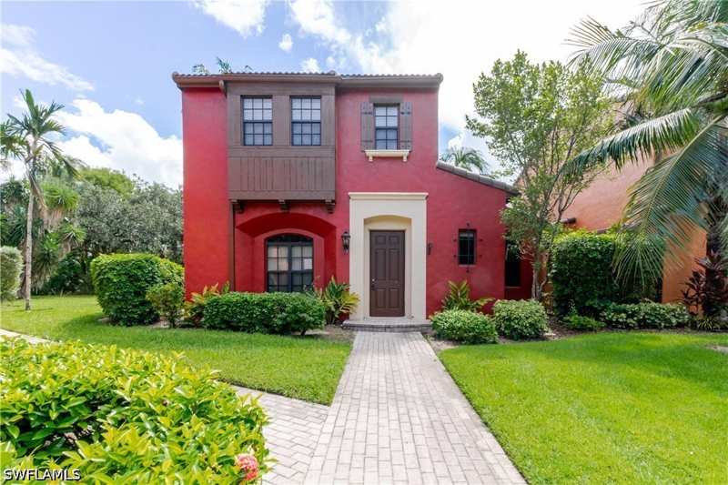 2 bedroom Detached at 9138 Chula Vista St 12703, Ole, Naples — photo 1