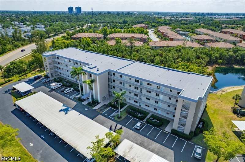 1 bedroom Condominium at 14801 Park Lake Dr 209, The Park At Lakewood, Fort Myers — photo 1