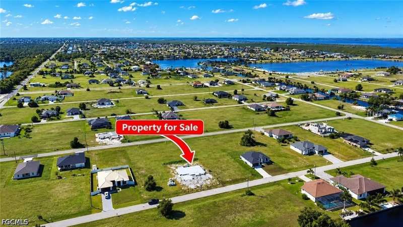 3 bedroom SingleFamilyResidence at 4110 NW 39th St, Cape Coral, Cape Coral — photo 1