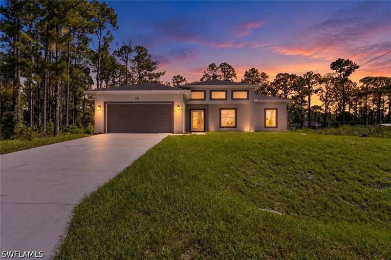 3 bedroom SingleFamilyResidence at 810 Jackson Ave, Lehigh Acres, Lehigh Acres — photo 1