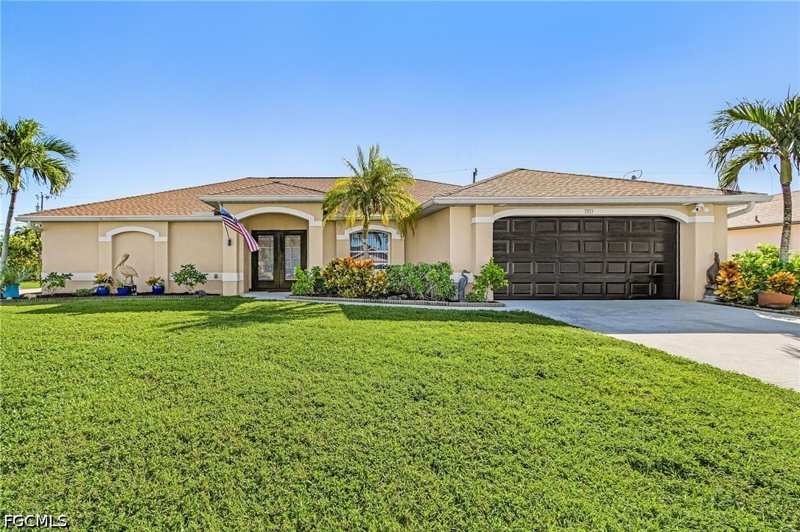 3 bedroom SingleFamilyResidence at 3217 SW 12th Ave, Cape Coral, Cape Coral — photo 1