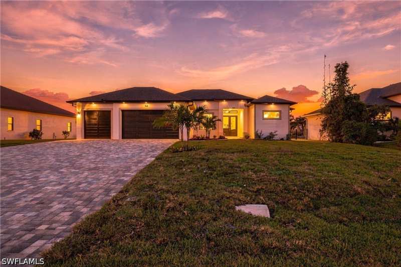 3 bedroom SingleFamilyResidence at 4317 Kismet Pkwy W, Cape Coral, Cape Coral — photo 1