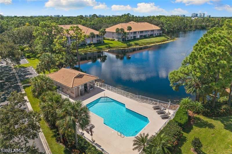 2 bedroom Condominium at 1048 Manor Lake Dr 203, Manors Of Regal Lake, Naples — photo 1