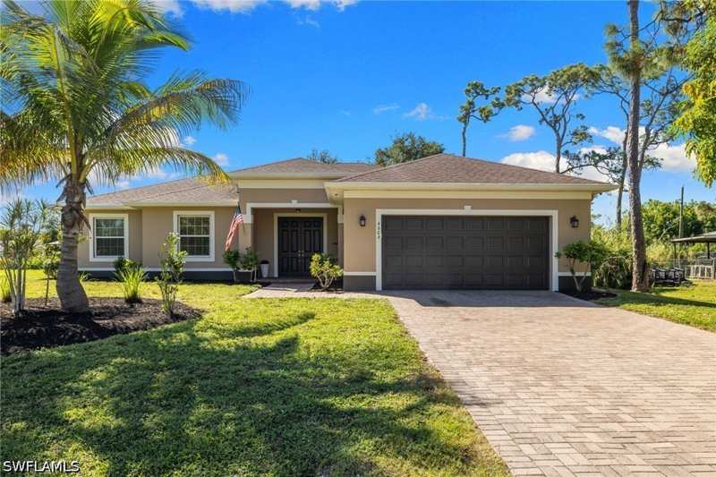 3 bedroom SingleFamilyResidence at 4609 Santiago Ln, El Dorado Acres, Bonita Springs — photo 1