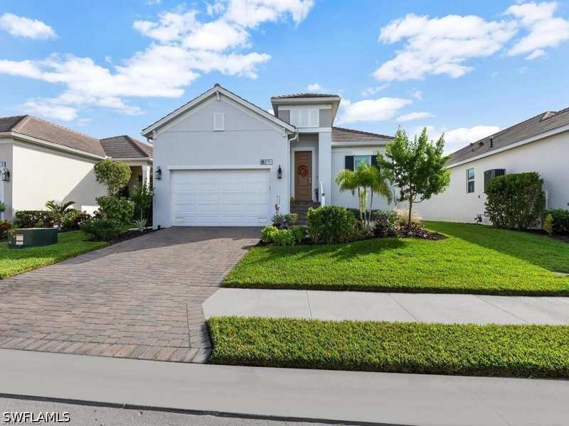3 bedroom SingleFamilyResidence at 8791 Pigeon Key, Tide Marsh, Fort Myers — photo 1