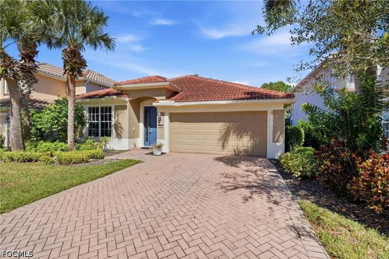 4 bedroom SingleFamilyResidence at 1955 Fairmont Ln, Orange Blossom Ranch, Naples — photo 1