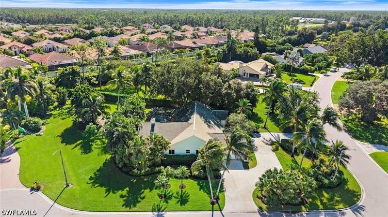 4 bedroom SingleFamilyResidence at 1929 Empress Ct, Imperial Golf Estates, Naples — photo 1