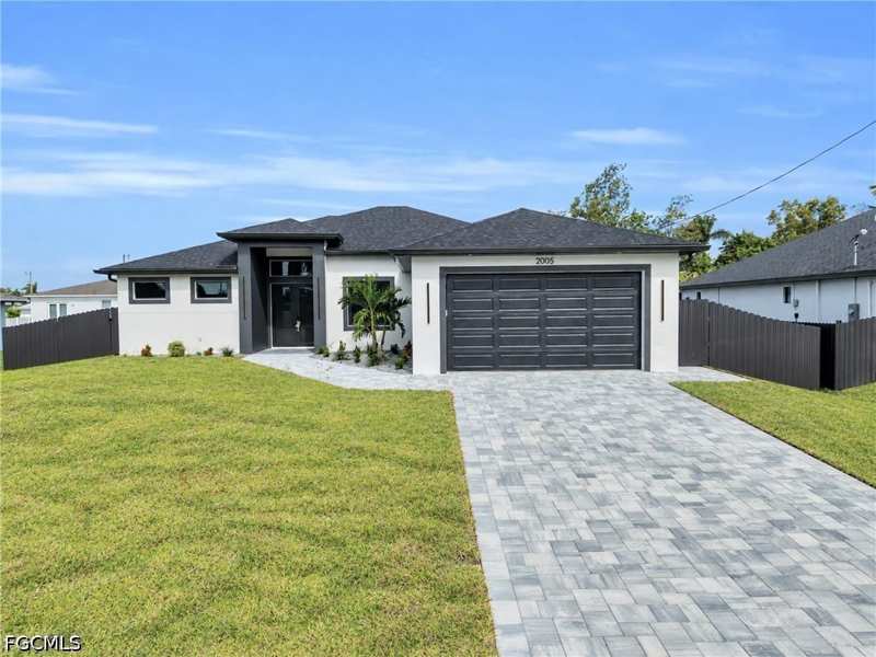 4 bedroom SingleFamilyResidence at 2005 SW 2nd St, Cape Coral, Cape Coral — photo 1