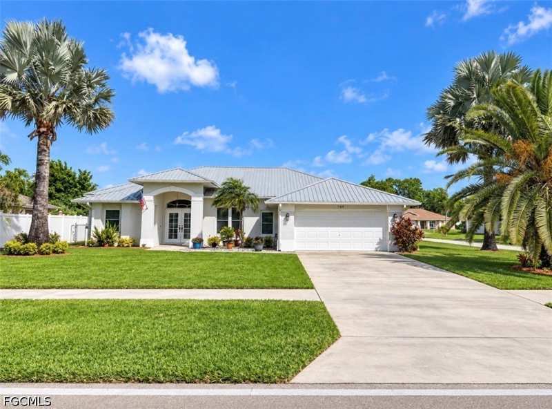 3 bedroom SingleFamilyResidence at 727 Milwaukee Blvd, Lehigh Acres, Lehigh Acres — photo 1