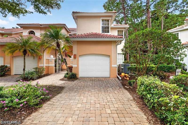 2 bedroom Townhouse at 15161 Storrington Pl 101, Storrington Place, Naples — photo 1