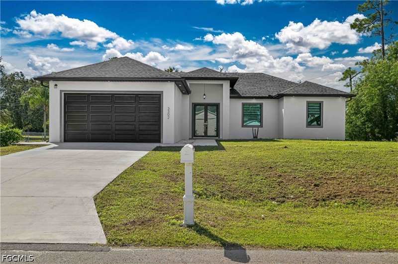 3 bedroom SingleFamilyResidence at 3302 E 3rd St, Lehigh Acres, Lehigh Acres — photo 1