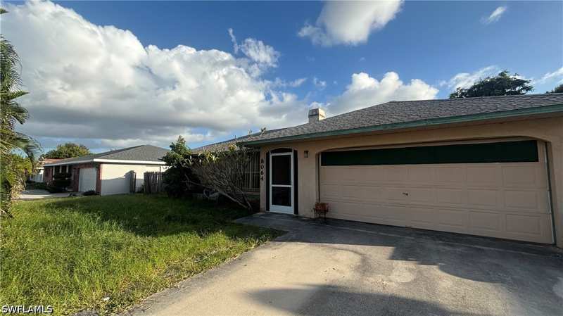 2 bedroom SingleFamilyResidence at 8064 New Jersey Blvd, San Carlos Park, Fort Myers — photo 1