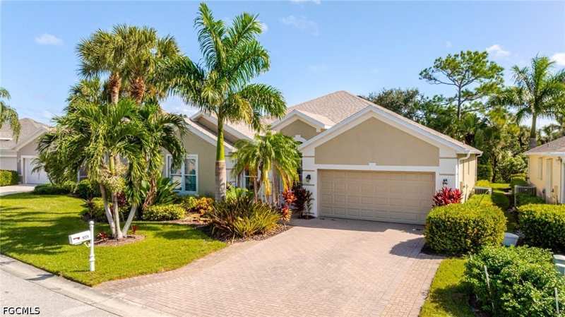 3 bedroom SingleFamilyResidence at 9274 Palm Island Cir, Palm Island, North Fort Myers — photo 1