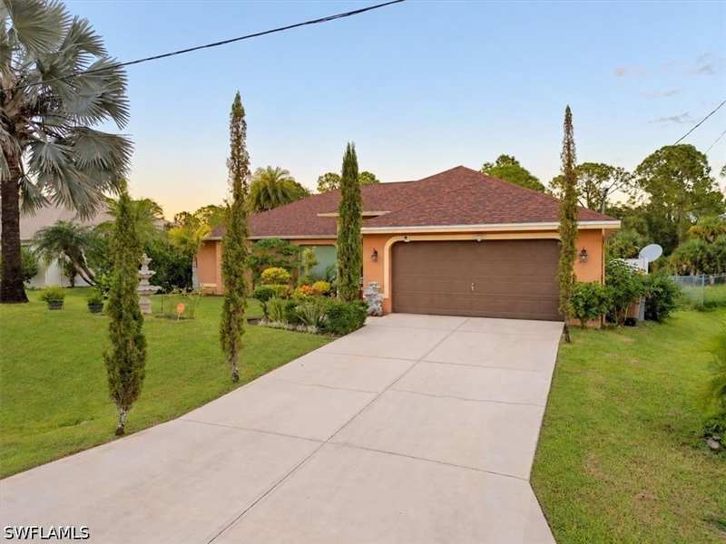 3 bedroom SingleFamilyResidence at 1063 Lilac St E, Lehigh Acres, Lehigh Acres — photo 1