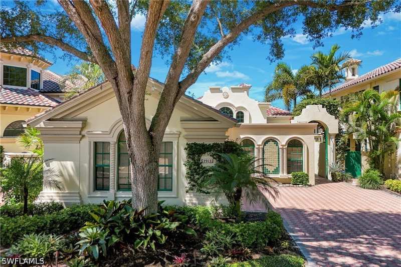 3 bedroom Detached at 7913 Via Vecchia, Vizcaya At Bay Colony, Naples — photo 1