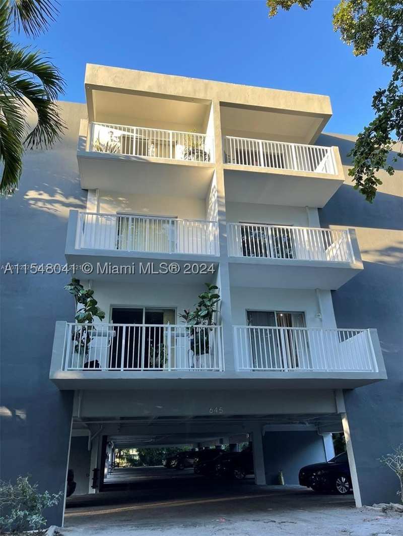 1 bedroom Condominium at 645 NE 121st St 307, Heritage Condo, North Miami — photo 1
