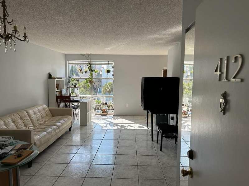1 bedroom Condominium at 200 177th Drive 412, Avila Condo, Sunny Isles Beach — photo 1
