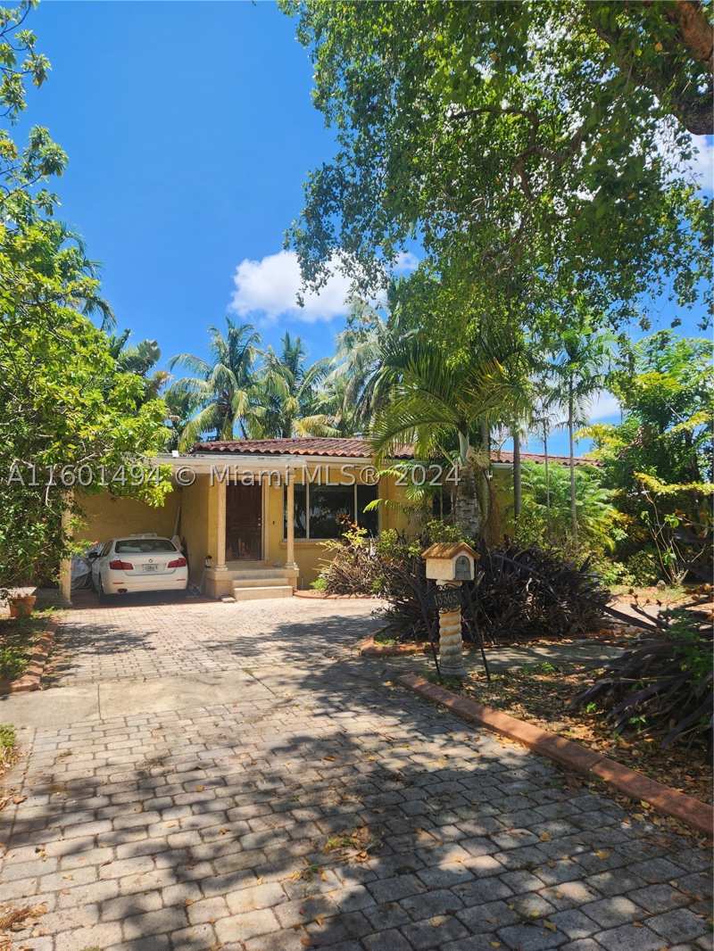 3 bedroom SingleFamilyResidence at 13365 NW 12th Ave, Biscayne Village Heights, North Miami — photo 1