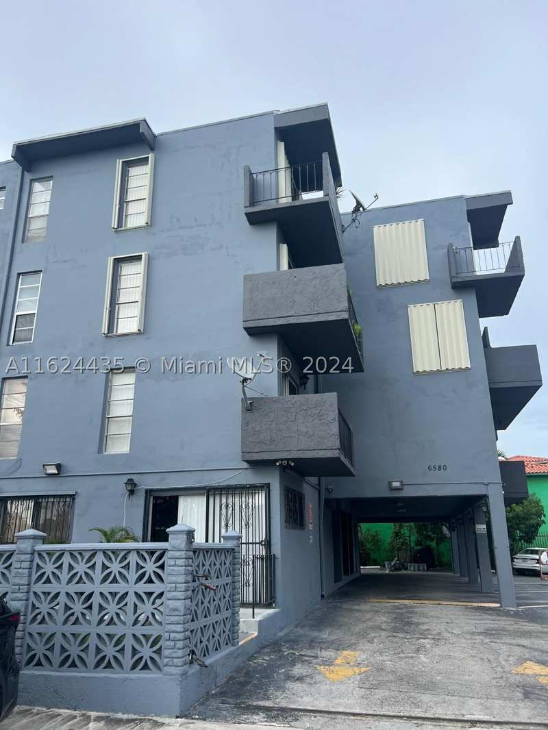1 bedroom Condominium at 6580 W Flagler St 309, Royal Flagler Condo, Miami — photo 1
