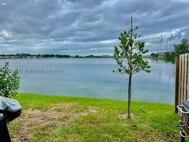 3 bedroom Townhouse at 20626 NE 5th Pl 20626, Paseos At Via Ventura, Miami — photo 1