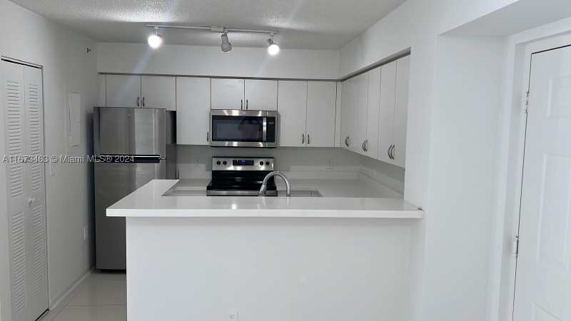 1 bedroom Condominium at 4350 NW 107th Ave 201-2, Enclave At Doral Condo No, Doral — photo 1