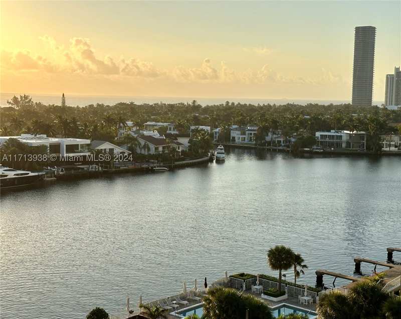 2 bedroom Condominium at 20515 E Country Club Dr 1048, Waterview Condo, Aventura — photo 1