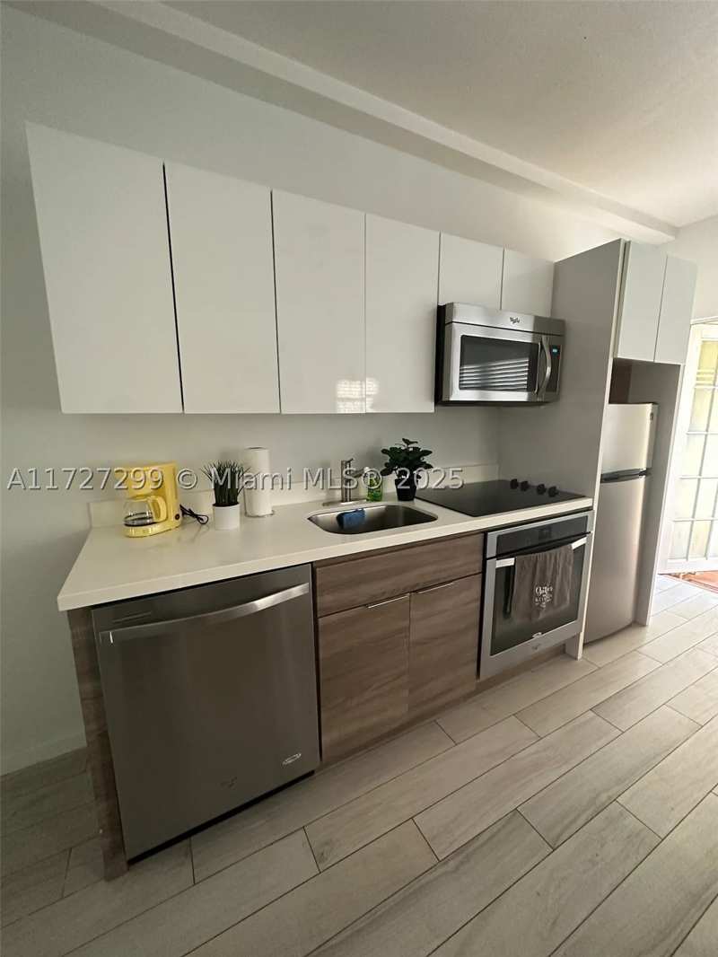 1 bedroom Condominium at 1450 Meridian Ave 107, Eva Condo, Miami Beach — photo 1
