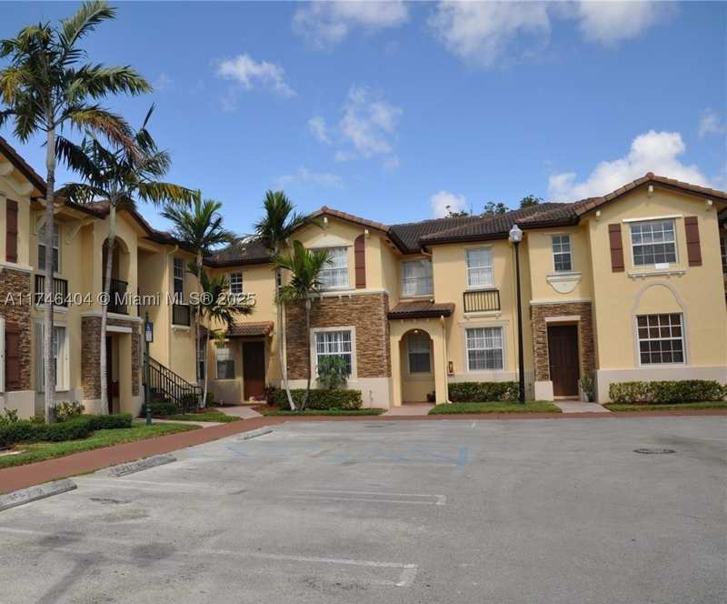 3 bedroom Condominium at 1420 NE 33rd Ave 106-15, Villas At Carmel Condo No, Homestead — photo 1