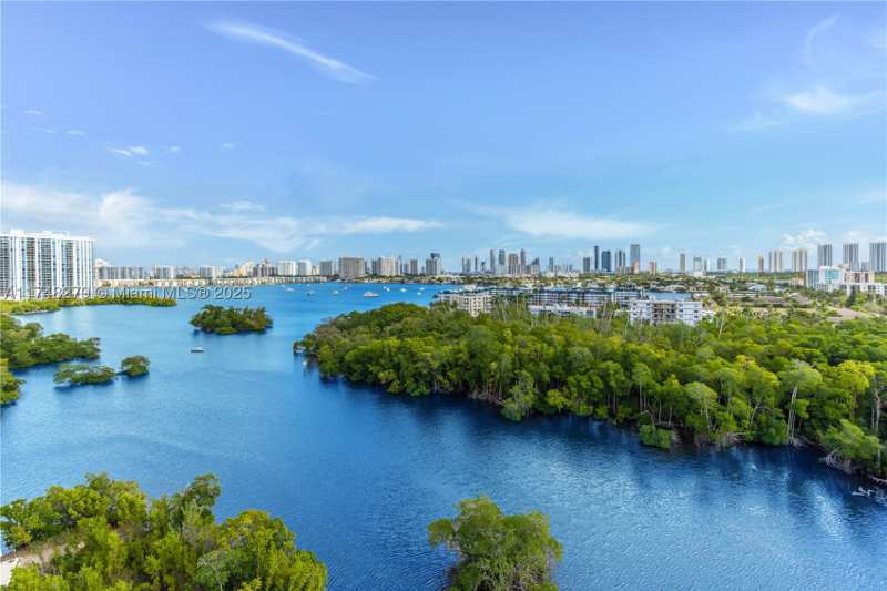 3 bedroom Condominium at 16385 Biscayne Blvd 1221, The Harbour South Condo, North Miami Beach — photo 1