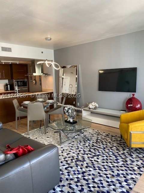 1 bedroom Condominium at 485 Brickell Ave 2603, Icon Brickell Condo No 3, Miami — photo 1
