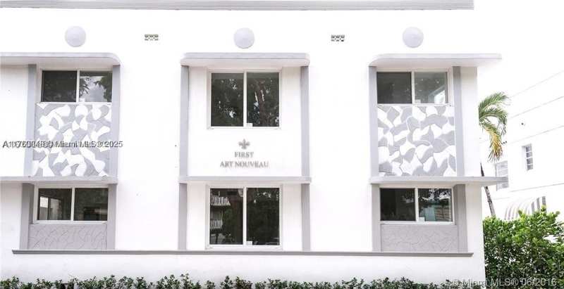1 bedroom Condominium at 918 Jefferson Ave 2, First Art Nouveau Condo, Miami Beach — photo 1