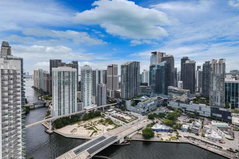 2 bedroom Condominium at 90 SW 3rd St 4103, Ivy Condo, Miami — photo 1