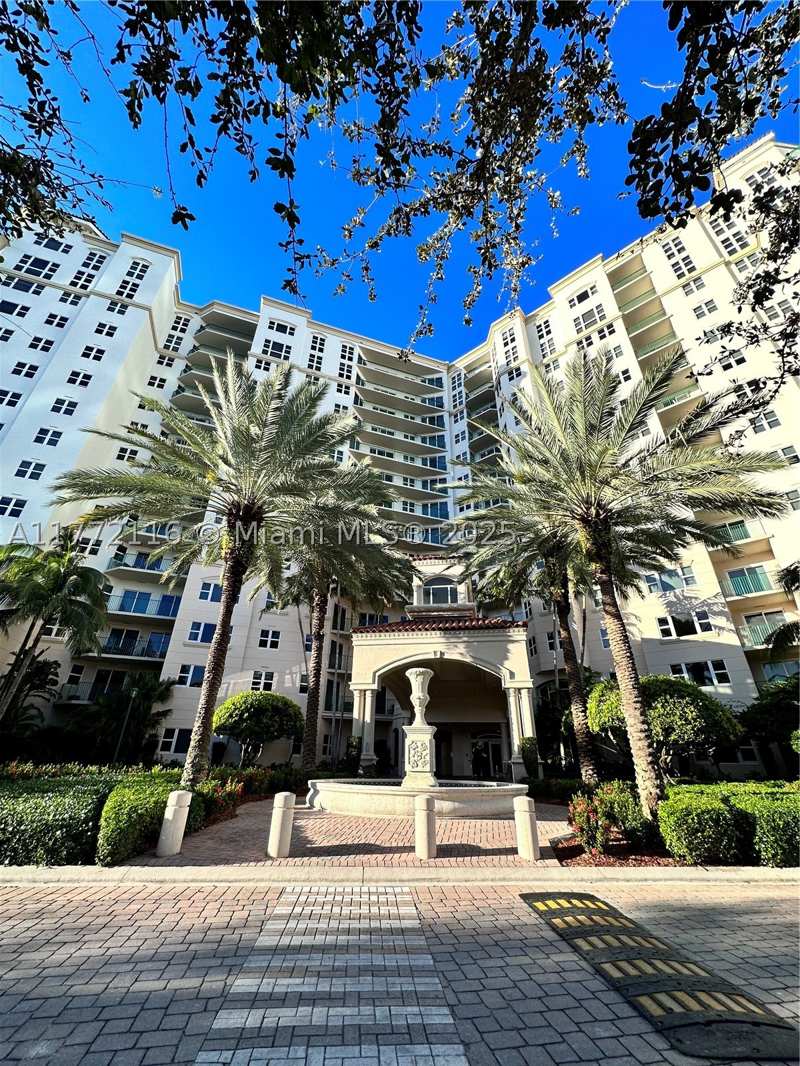 2 bedroom Condominium at 19900 E Country Club Dr 1012, Turnberry Village So Towe, Aventura — photo 1
