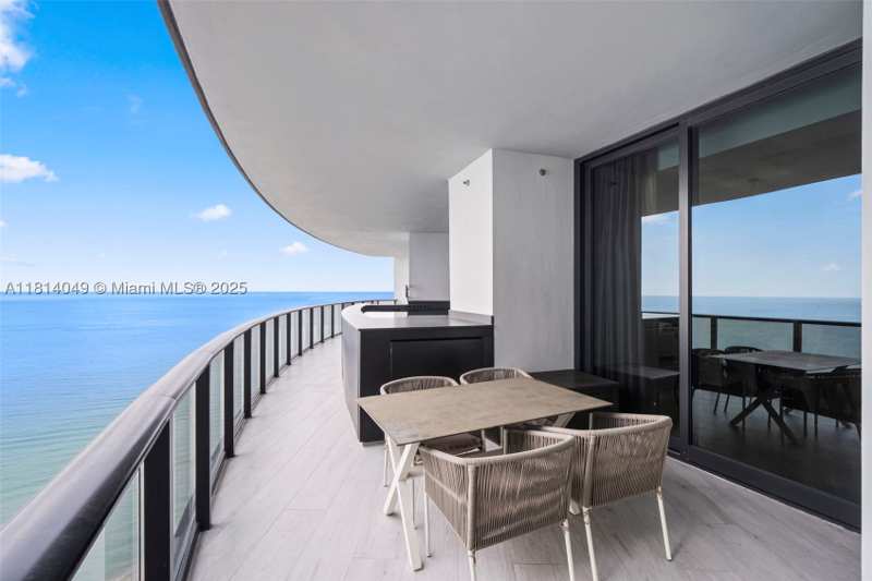 4 bedroom Condominium at 18555 Collins Ave 2105, 18555 Collins Avenue Cond, Sunny Isles Beach — photo 1