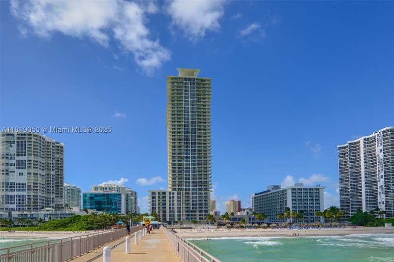 2 bedroom Condominium at 16699 Collins Ave 2107, La Perla Condo, Sunny Isles Beach — photo 1