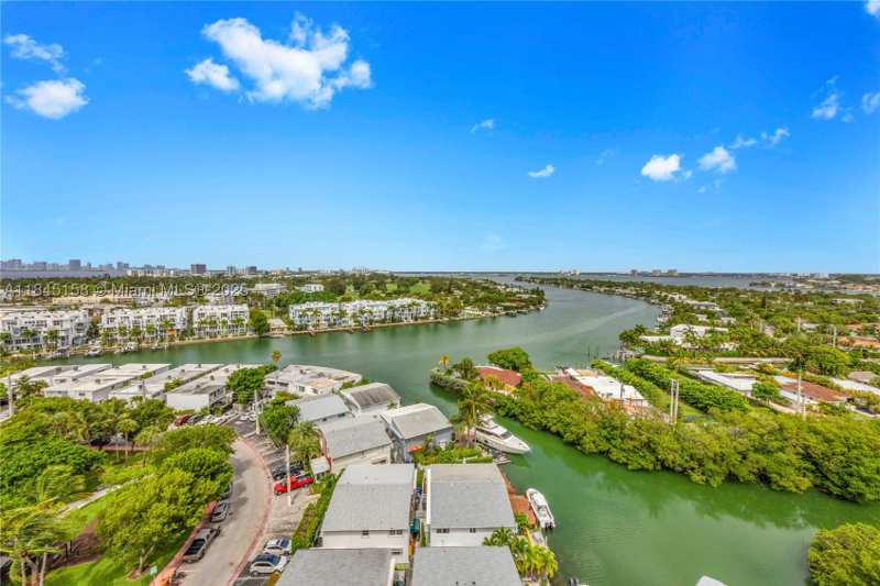 2 bedroom Condominium at 7441 Wayne Ave 15E, Parkview Point Condo, Miami Beach — photo 1