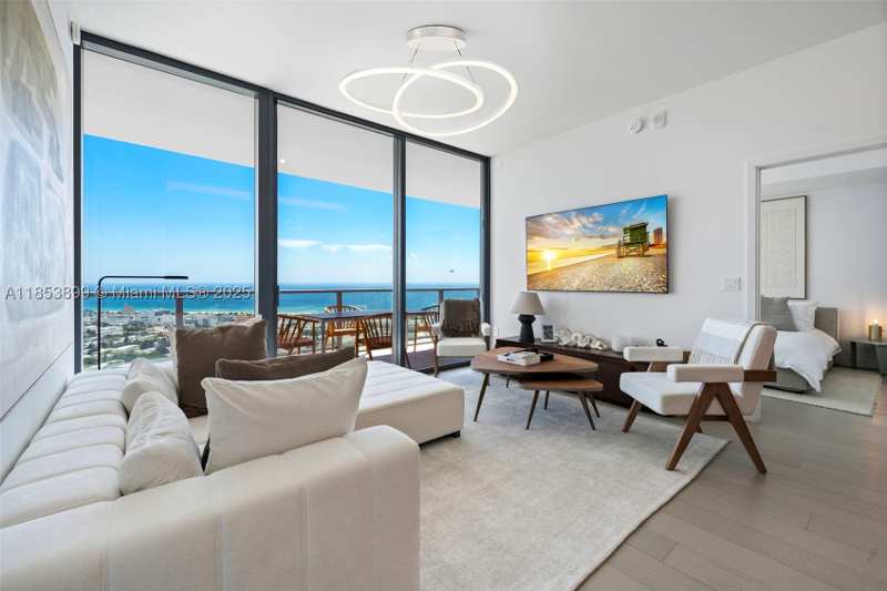 2 bedroom Condominium at 500 alton rd 3604, Five Park, Miami Beach — photo 1
