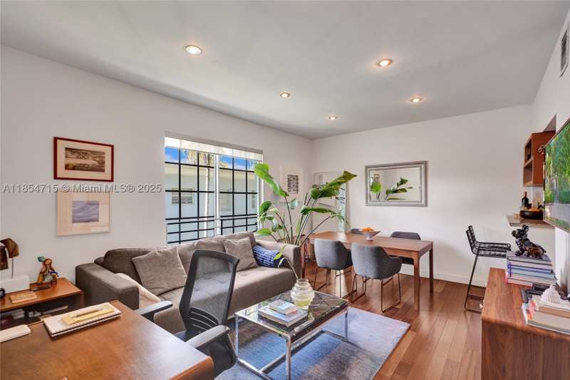 1 bedroom Condominium at 815 Euclid Ave 8, Whisper Condo, Miami Beach — photo 1