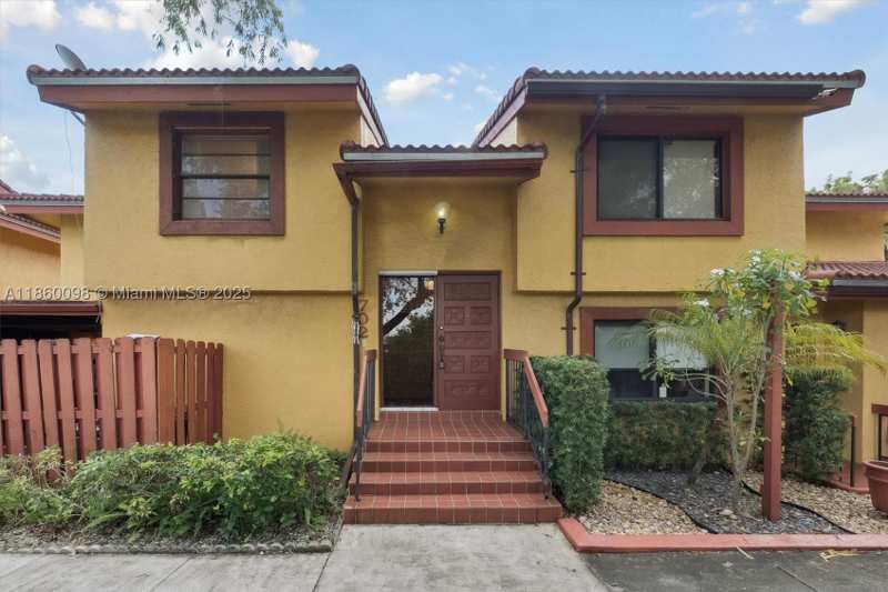 2 bedroom Condominium at 5975 SW 137th Ave 702, Summerset Condo Ph I, Miami — photo 1