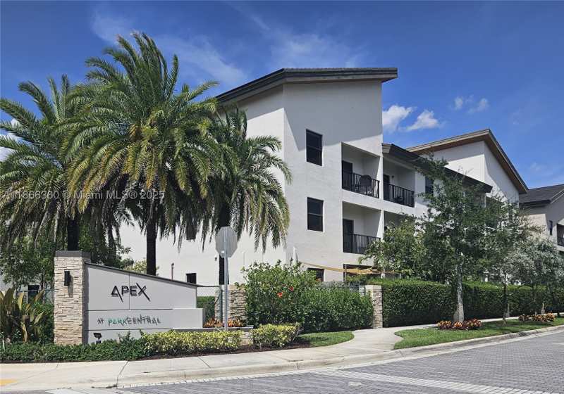 2 bedroom Condominium at 8175 NW 104th Ave 35, Apex At Park Central Cond, Doral — photo 1